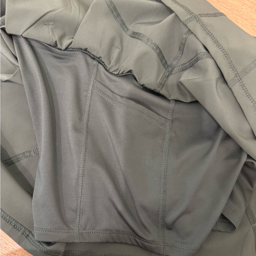Dark Green Athletic match skirt - Picture 6 of 8